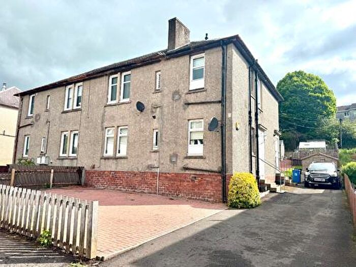 2 Bedroom Flat To Rent In Park Crescent, Strathaven, ML10