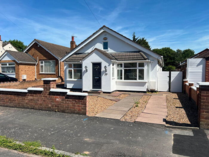 4 Bedroom Detached Bungalow For Sale In Oakland Avenue, Leicester, Leicestershire, LE4