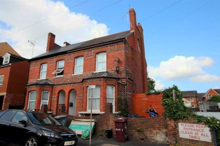 2 Bedroom Maisonette To Rent In - Lorne Street, Reading, RG1