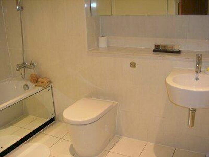 1 Bedroom Flat To Rent In Courtlands, Hayes Road, Sully, CF64