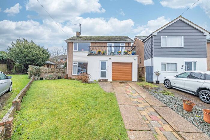 4 Bedroom Detached House For Sale In Randolph Close, Canterbury, Kent, CT1