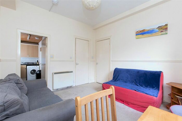 1 Bedroom Flat To Rent In Wheatfield Road, Gorgie, Edinburgh, EH11