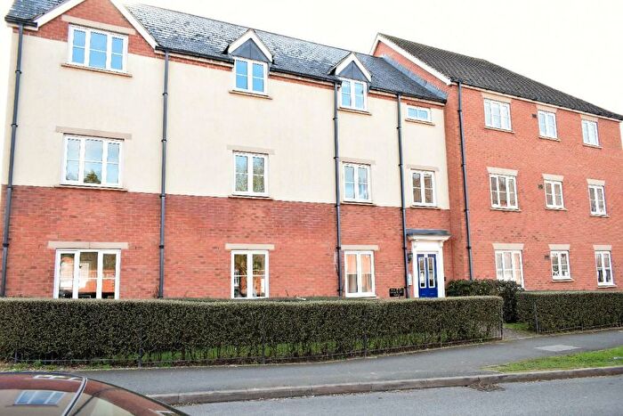 2 Bedroom Flat To Rent In Longfellow Road, Stratford-upon-Avon, CV37