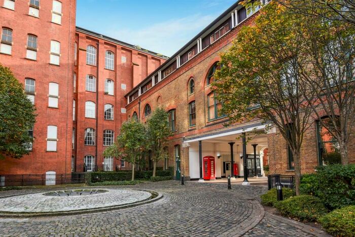 Apartment To Rent In Lexington Building, Bow Quarter, E3