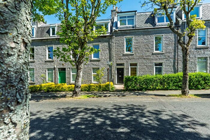 2 Bedroom Flat For Sale In Watson Street, Rosemount, Aberdeen, AB25