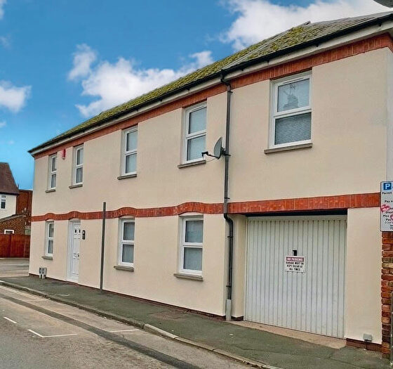 3 Bedroom House To Rent In Devonshire Street, Cheltenham, GL50