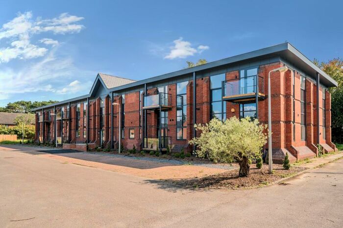 2 Bedroom Flat To Rent In Kearsley House, Kearsley Road, Ripon, HG4