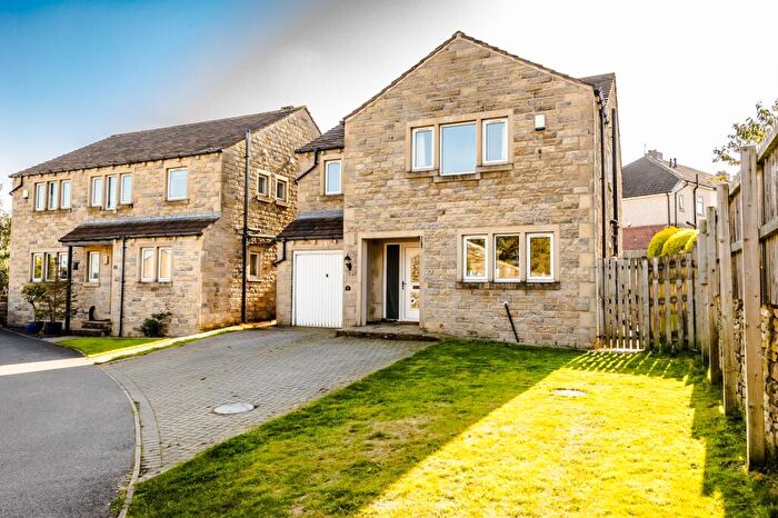 4 Bedroom Detached House For Sale In Moorcroft, Golcar, HD7