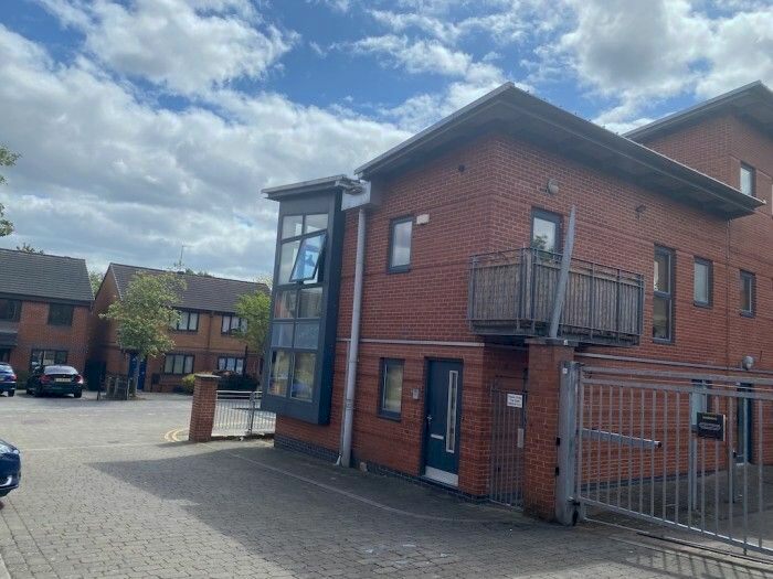 1 Bedroom Flat To Rent In Rickman Drive, Rickman Drive, Edgbaston, Birmingham, B15