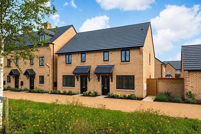 3 Bedroom Semi-Detached House For Sale In Horsetail Walk, Priors Hall Park, NN17