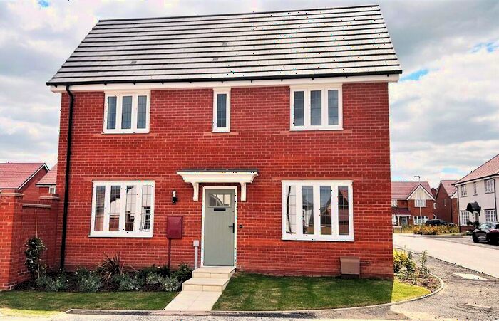 3 Bedroom Semi-Detached House To Rent In Kenmare Close, Bury St Edmunds, IP32