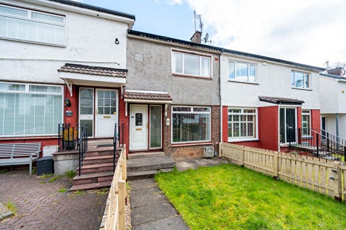 3 Bedroom Terraced House To Rent In Cunningham Drive, Giffnock, Glasgow, G46