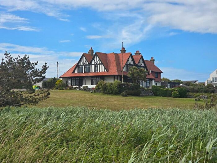 10 Bedroom Detached House For Sale In Cefn Dref, Ffordd Maelog, Rhosneigr, Isle Of Anglesey, LL64