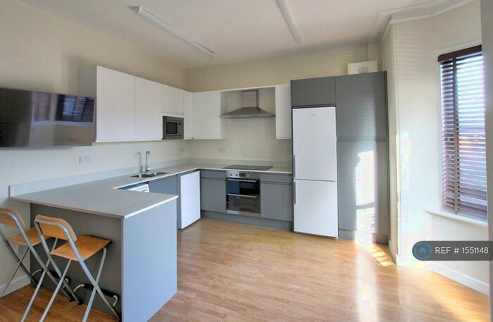 5 Bedroom Flat To Rent In Avenue Road, Southampton, SO14