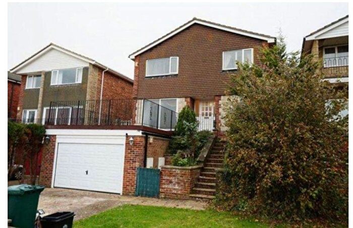5 Bedroom Detached House To Rent In Rowan Way, Brighton, BN2
