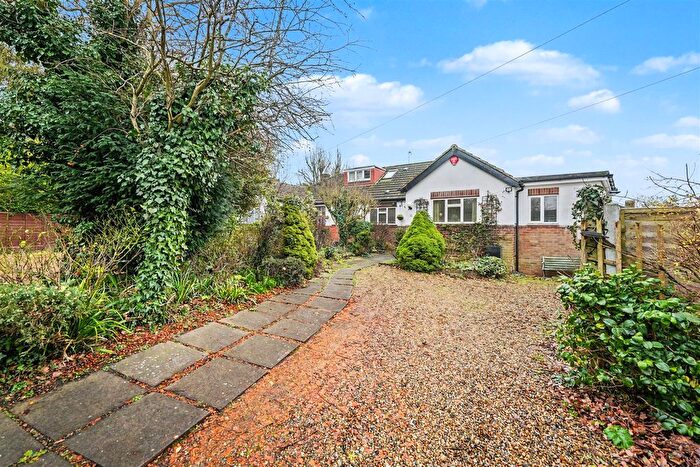 2 Bedroom Bungalow For Sale In The Grove, Enfield, EN2