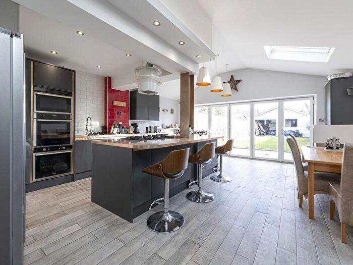 3 Bedroom End Of Terrace House For Sale In Wootton Grove, Sherborne, DT9