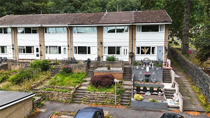 2 Bedroom Terraced House For Sale In Meltham Road, Huddersfield, HD4