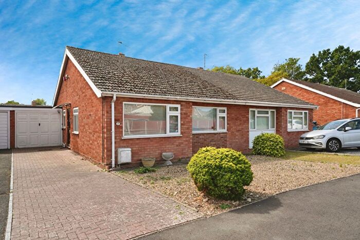 3 Bedroom Bungalow For Sale In The Limes, Kempsey, Worcester, Worcestershire, WR5