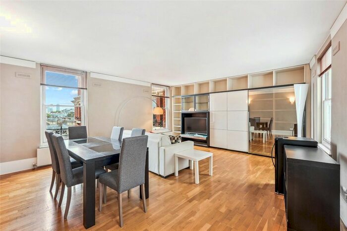 2 Bedroom Flat To Rent In Artillery Mansions, Victoria Street, St. James's Park, London, SW1H