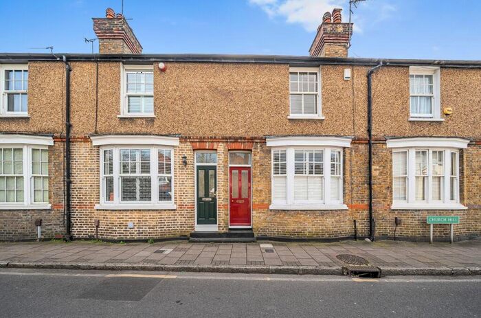 2 Bedroom Cottage To Rent In Church Hill Orpington, BR6