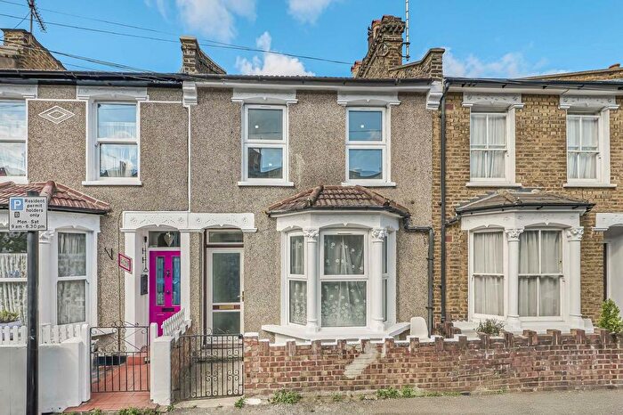 3 Bedroom Property To Rent In Elswick Road, Lewisham, SE13