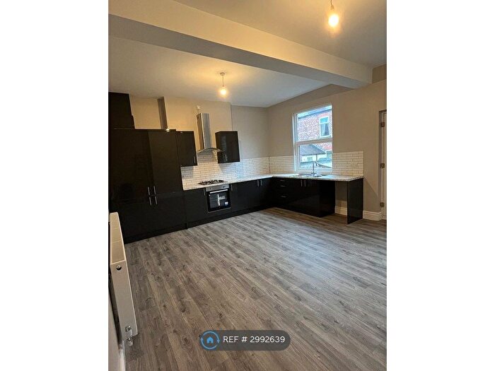 4 Bedroom Semi-Detached House To Rent In South Hill Road, Wirral, CH43