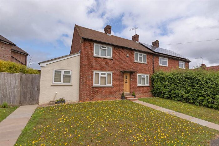 3 Bedroom Semi-Detached House To Rent In Gibbet Lane, Horsmonden, TN12