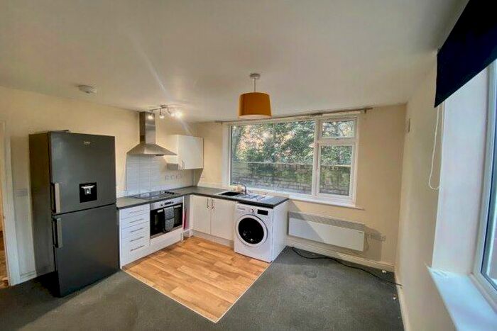 1 Bedroom Property To Rent In Vivian Avenue, Nottingham, NG5