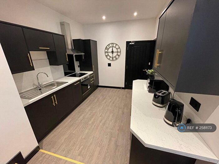 3 Bedroom Flat To Rent In The Beaumonts, Darlington, DL1
