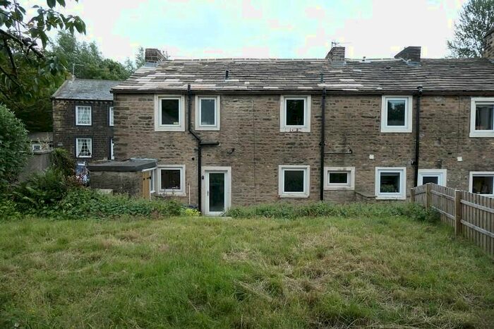 4 Bedroom Cottage To Rent In Gisburn Road, Barrowford, Nelson, BB9