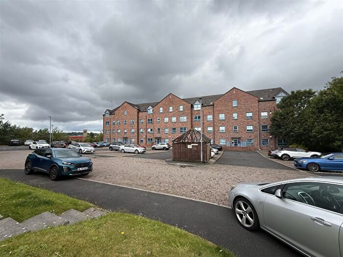2 Bedroom Flat For Sale In Warrington Street, Stalybridge, SK15