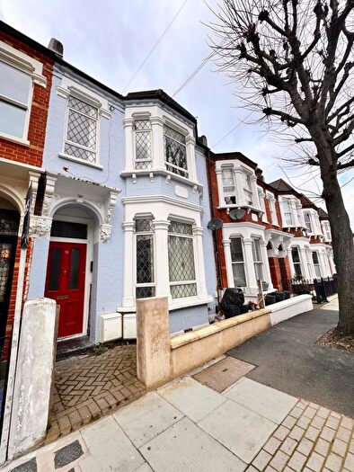 2 Bedroom Terraced House To Rent In Forthbridge Road, London, SW11
