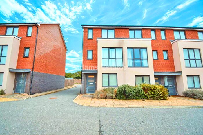 4 Bedroom Semi-Detached House For Sale In Woolhampton Way, Reading, RG2