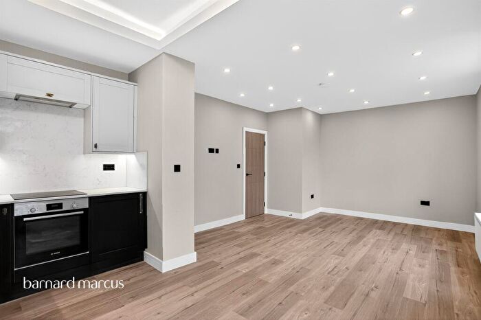 2 Bedroom Flat For Sale In Windmill Road, Croydon, CR0