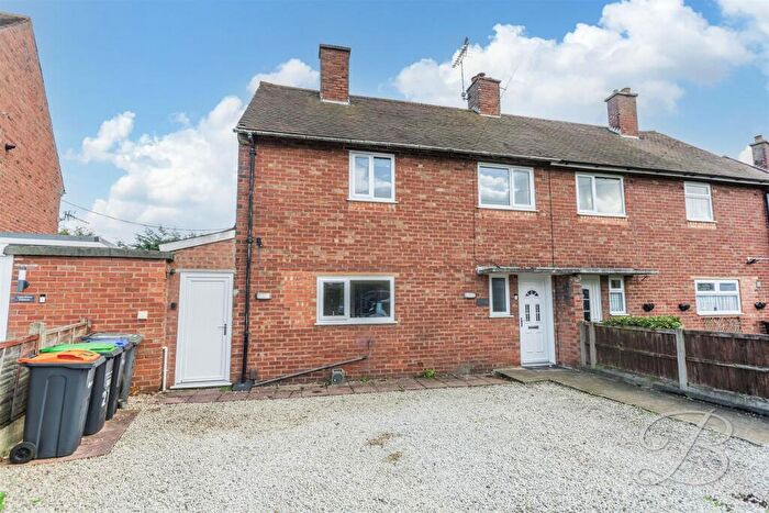 3 Bedroom Semi-Detached House For Sale In Sylvan Crescent, Sutton-In-Ashfield, NG17