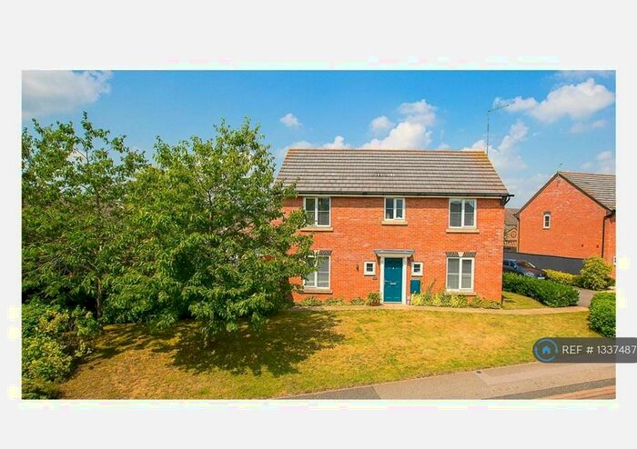 4 Bedroom Detached House To Rent In Butland Road, Corby, NN18