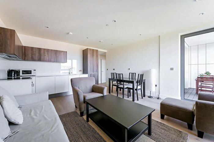 1 Bedroom Flat To Rent In Foundry House, Lockington Road, London, SW8