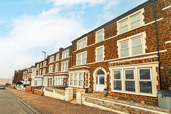 2 Bedroom Apartment To Rent In Hunstanton, PE36