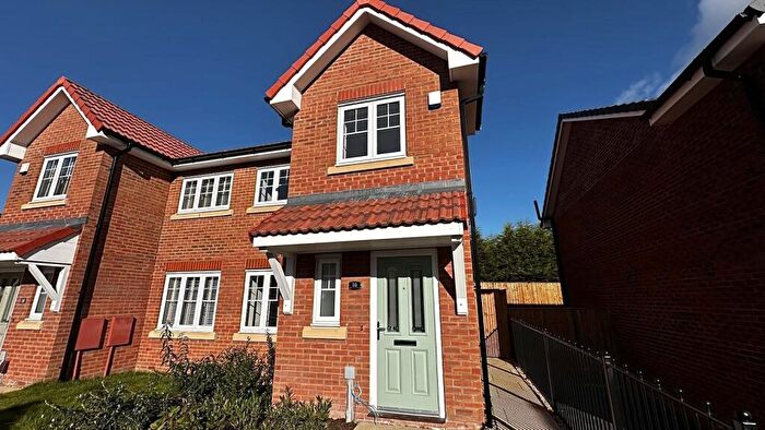 3 Bedroom House To Rent In Milton Drive, Thorpe Hesley, Rotherham, S61