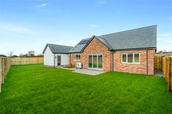 3 Bedroom Bungalow For Sale In Woolmers Lane, Bickington, Barnstaple, Devon, EX31