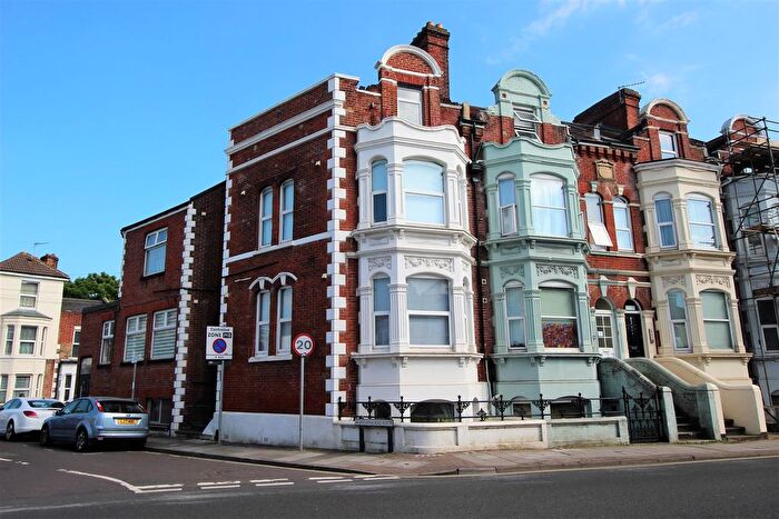 1 Bedroom Flat To Rent In Victoria Road North, Southsea, PO5
