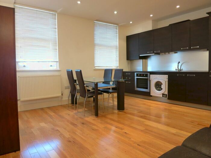 1 Bedroom Flat To Rent In Archway Close, Archway Road, London, N19