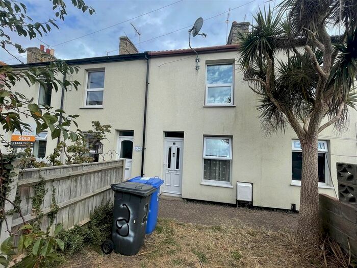 2 Bedroom Cottage To Rent In Bevan Street West, Lowestoft, NR32
