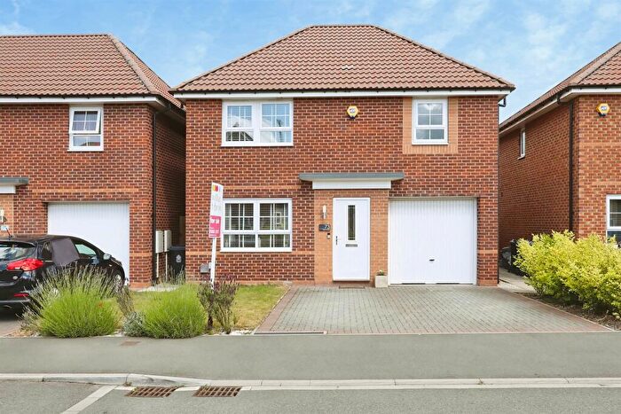 4 Bedroom Detached House For Sale In Davy Road, New Rossington, Doncaster, DN11