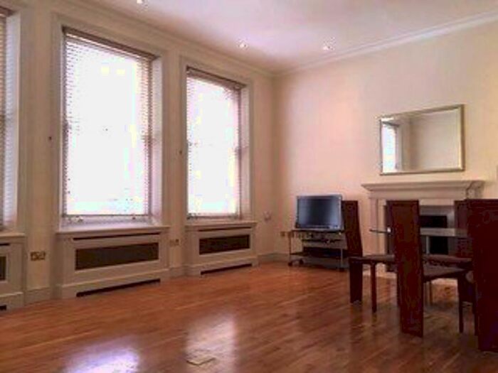 2 Bedroom Flat To Rent In Courtfield Gardens, London, SW5