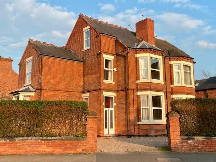 5 Bedroom House To Rent In Loughborough Road, West Bridgford, NG2