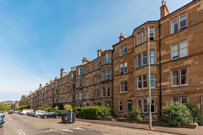 4 Bedroom Flat To Rent In Spottiswoode Road, Edinburgh, EH9