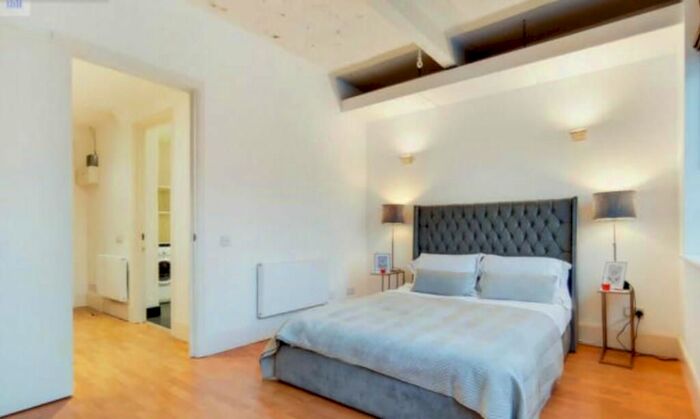 1 Bedroom Flat To Rent In Dingley Road, Old Street, London, EC1V