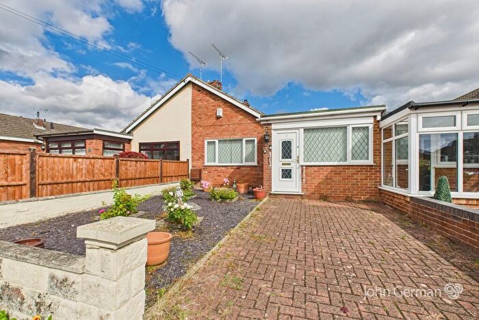 3 Bedroom Semi-Detached Bungalow For Sale In Aspen Road, Barton-under-Needwood, DE13